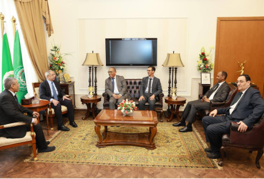 A delegation from the Ministry of Higher Education and Scientific Research meets with the President of the Arab Academy for Science, Technology and Maritime Transport.