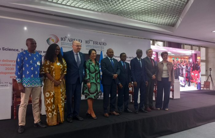 Le ministre de l'Enseignement supérieur et de la Recherche scientifique assiste à l'ouverture du sixième Forum régional africain sur la science, la technologie et l'innovation